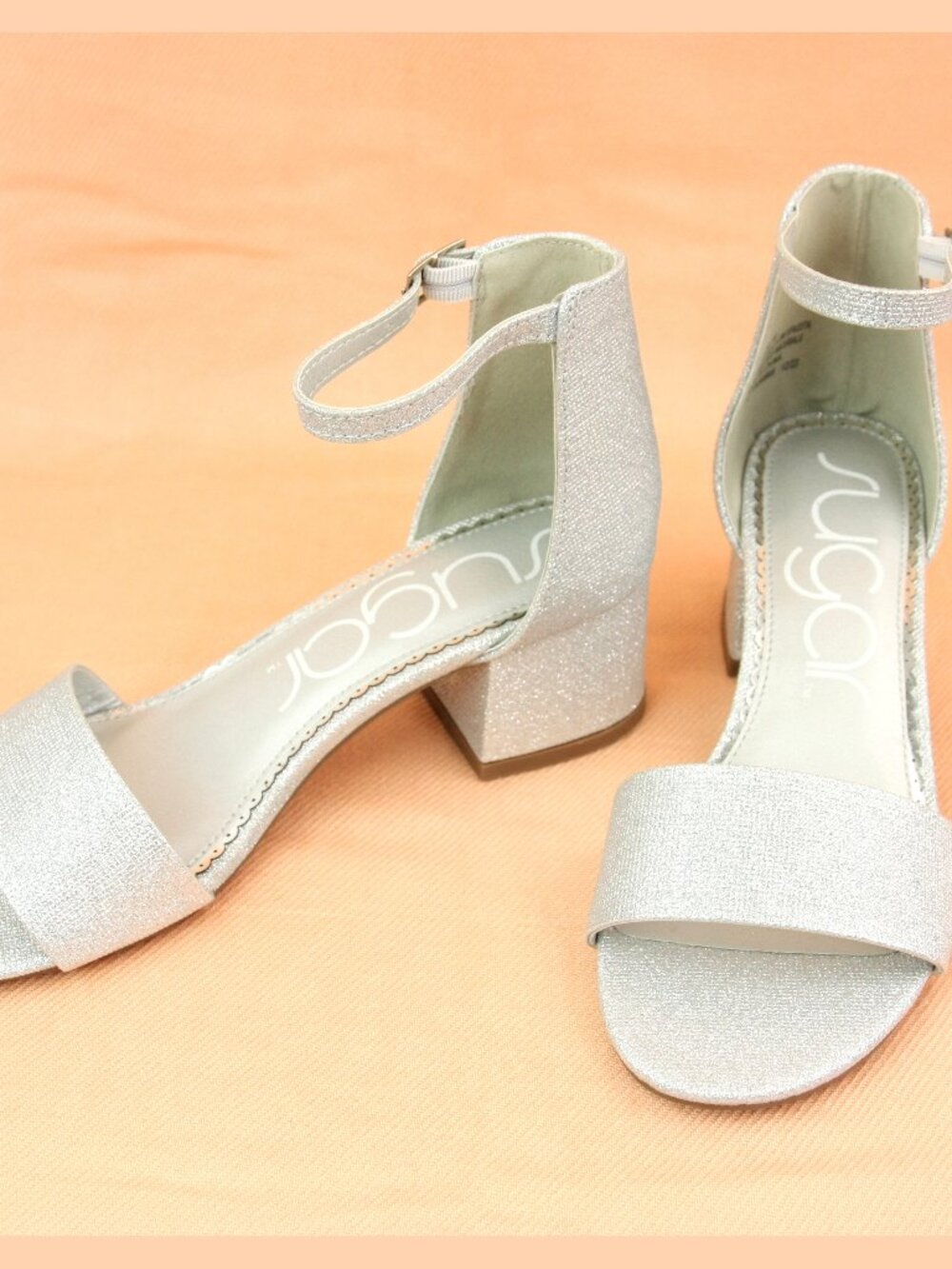NEW Sugar Noelle Silver Sparkle Open Toe Block Heel Ankle Strap Pumps Heels 7